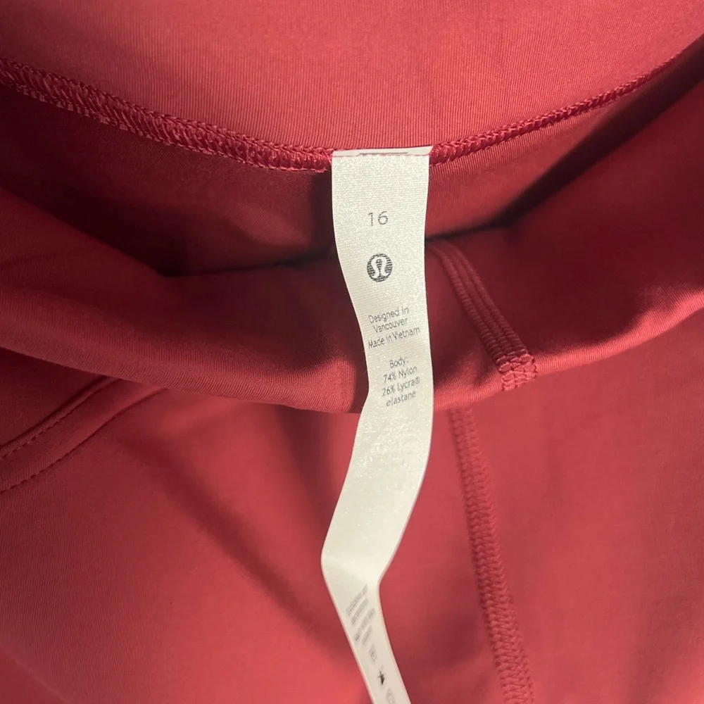 NWOT / Lululemon InStill High-Rise Tight 25" - Picture 2 of 8